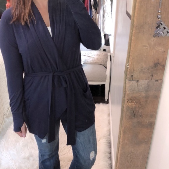 Matilda Jane blue belted cardigan wrap size small - Picture 3 of 8